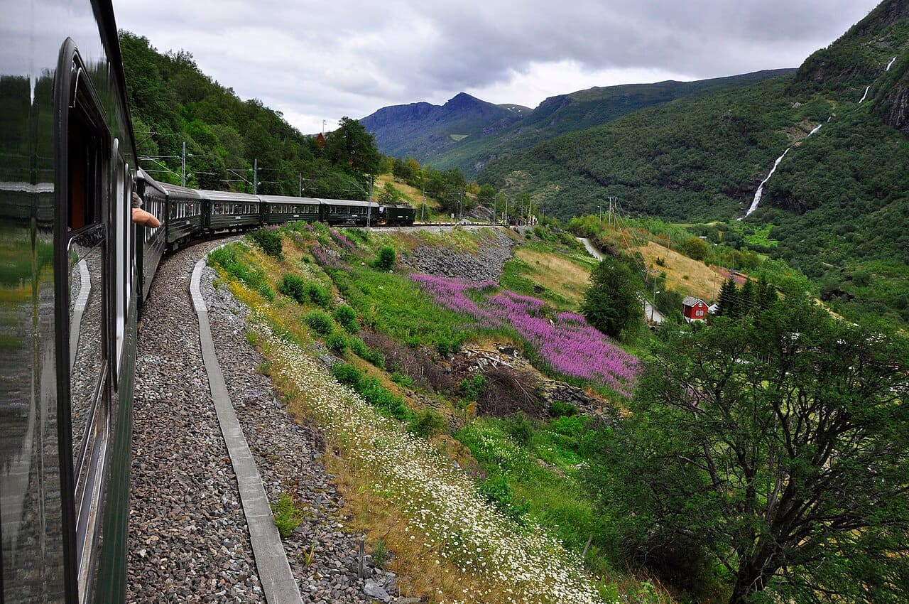 Flåm Demiryolu, Flåm