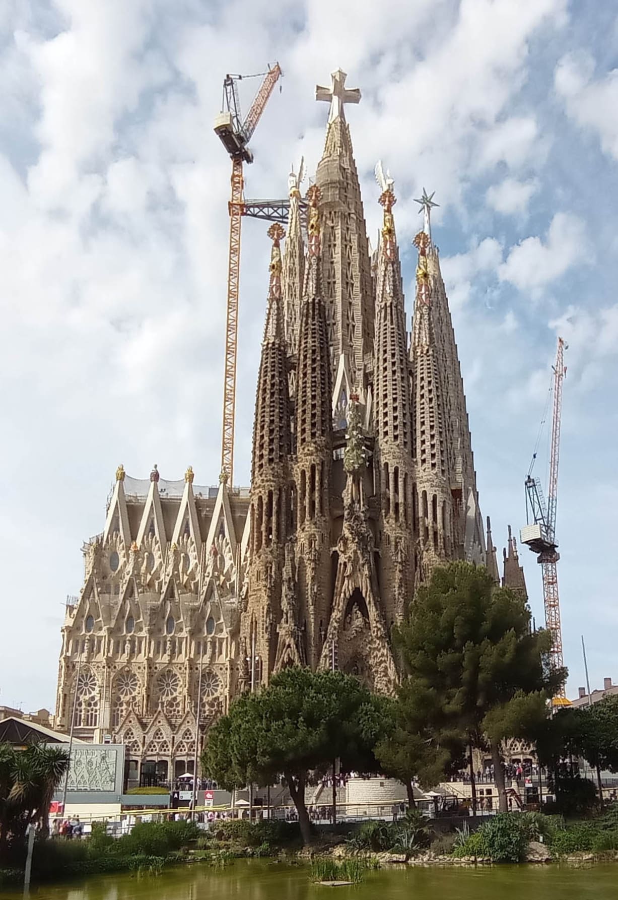 Sagrada Familia dış cephe, Barselona